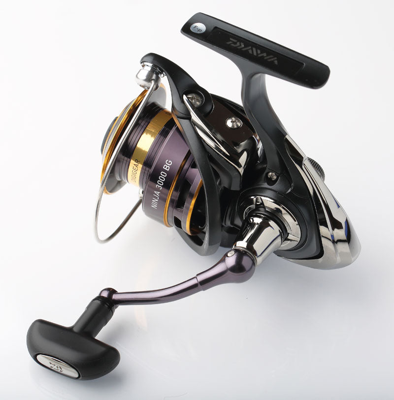  Daiwa Ninja fishing reel, BG A 2500, Black Edition