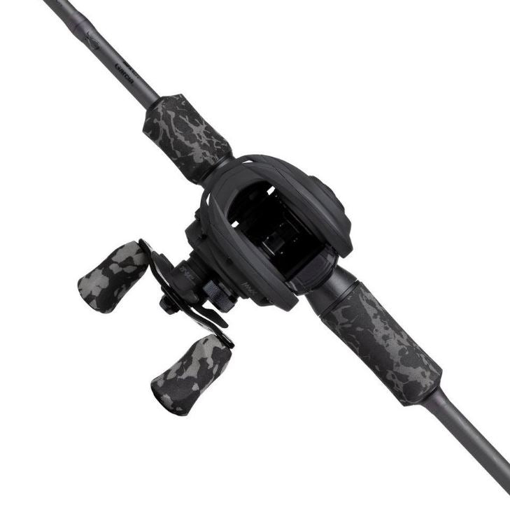 Abu Garcia MAX® X BLACK OPS LHW Bait Casting Fishing Combo / 6'6" - 10-40g - 1548583